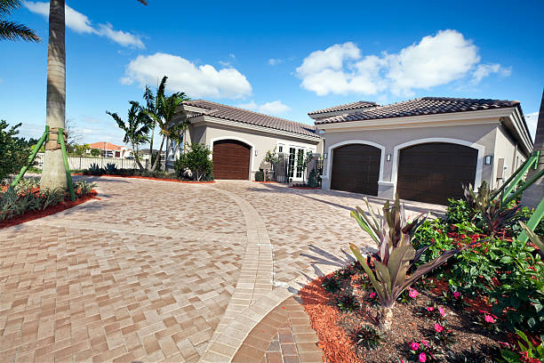 Best Commercial Driveway Pavers  in Lynwood, IL